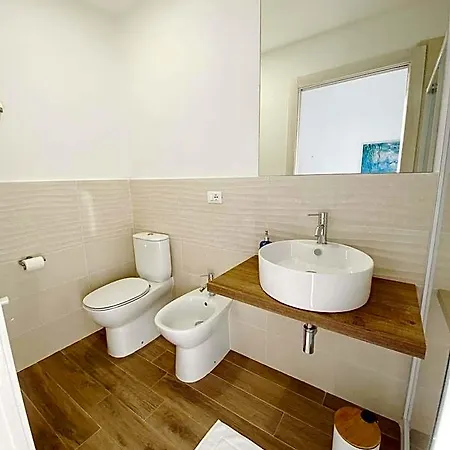 La Chic 4*
